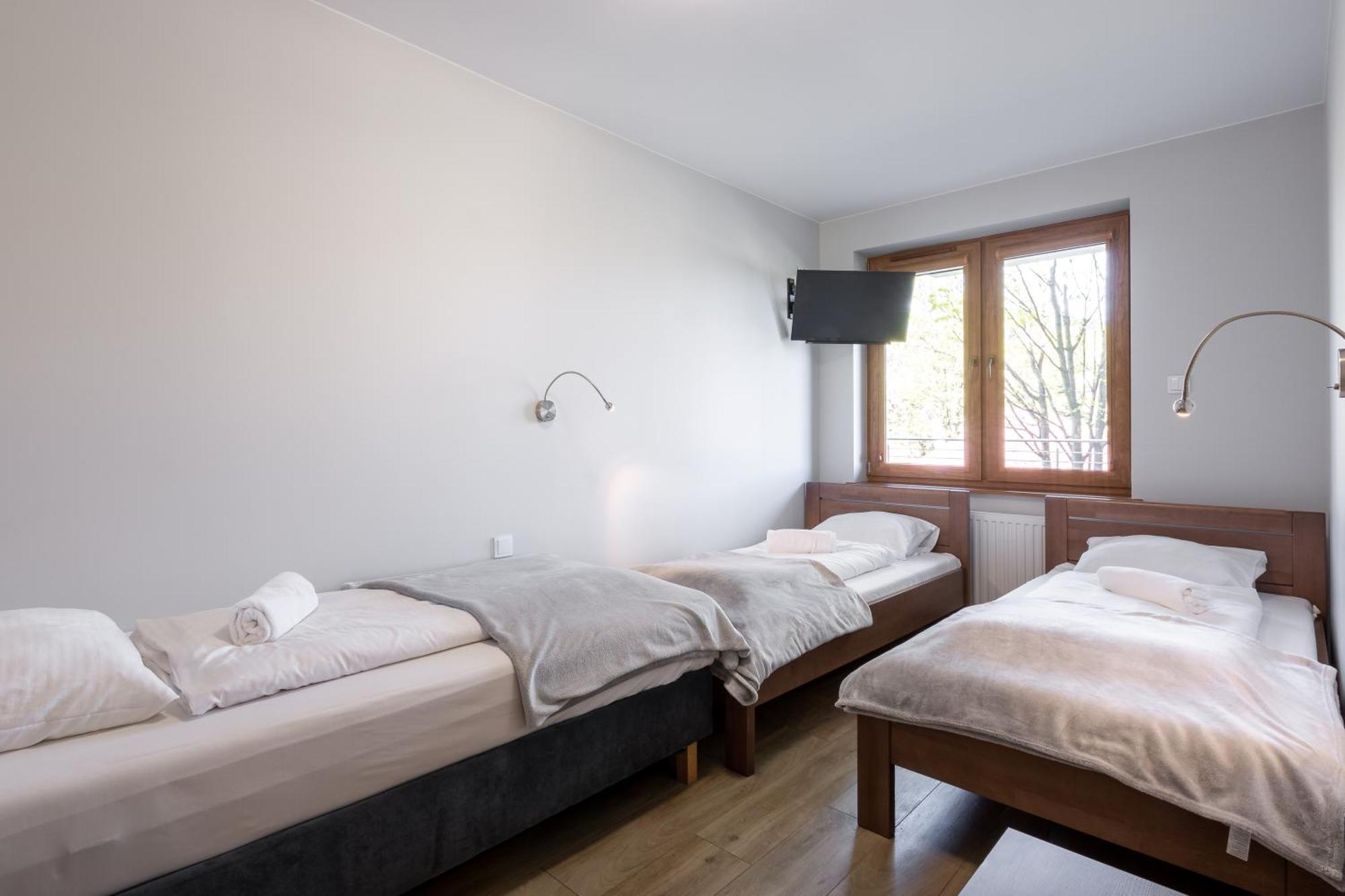 Apartamenty Bluesky - Ogrodnicza 7 I 9 - Z Widokiem Na Gory, W Zielonej Okolicy, Blisko Centrum I Atrakcji Karpacza Rom bilde